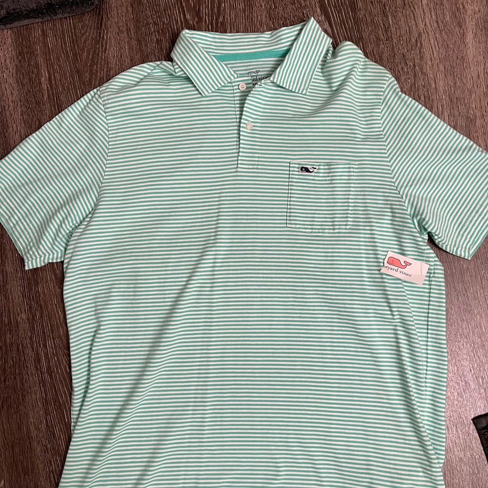 Vineyard Vines golf polo